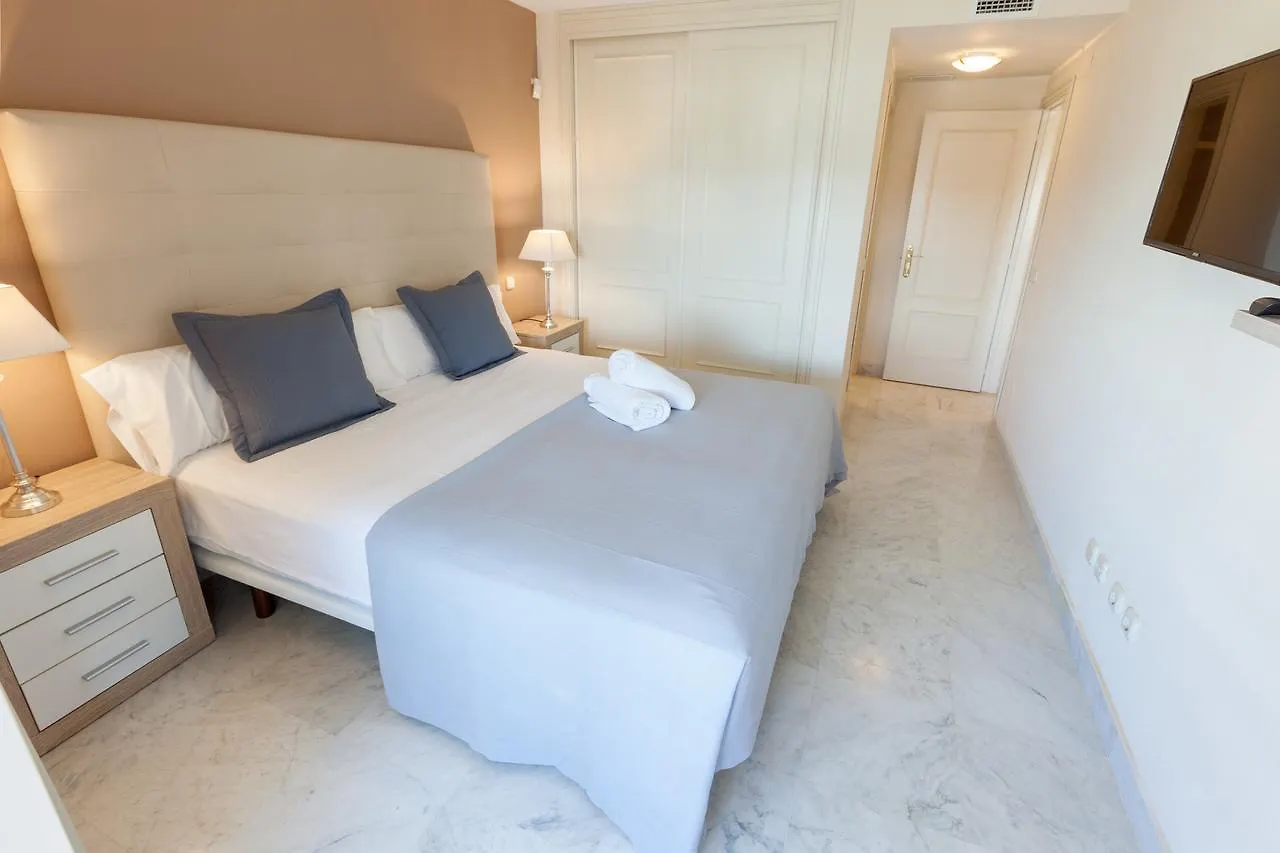 Marina De Banus Apartment Marbella İspanya